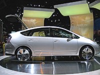 Timothy-K_2004-Prius_New-York-Auto-Show_04
