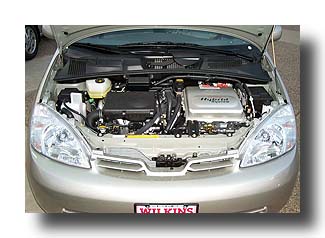 Prius_DemoModel_HoodOpen