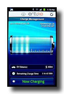 Prius-PHV_Phone-Status-Charging-02