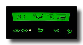 Prius-PHV_SnowyEveningCommute_Temperature