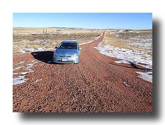 Prius-PHV_WyomingTrip_RedRoad_09
