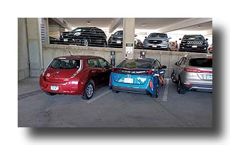 Prius-Prime_RandomPublicCharger_01