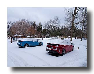 Prius-Prime_UpNorthSnow_02