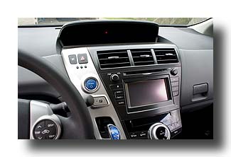 Prius-V_buttons_02
