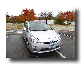 Prius_FallColorsSnow_15